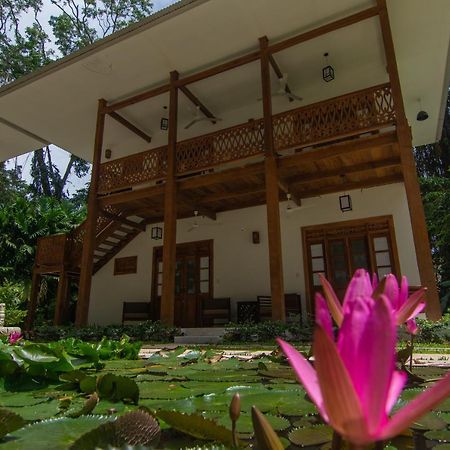 Lanna Ban Hotel Puerto Viejo de Talamanca Екстериор снимка
